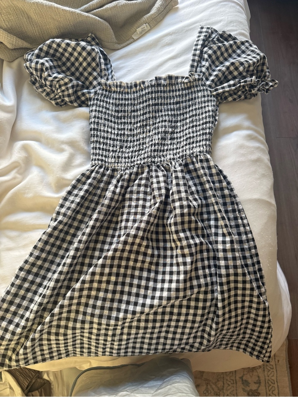 Smocked Gingham Puff-Sleeve Dress in Black and White